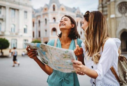 PIÙ VIAGGI, MENO GIORNI: È “BOOM” DELLE MICROVACANZE