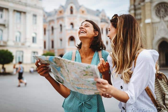 PIÙ VIAGGI, MENO GIORNI: È “BOOM” DELLE MICROVACANZE